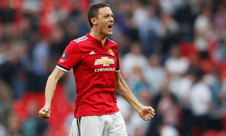 Man Utd gia hạn với Matic