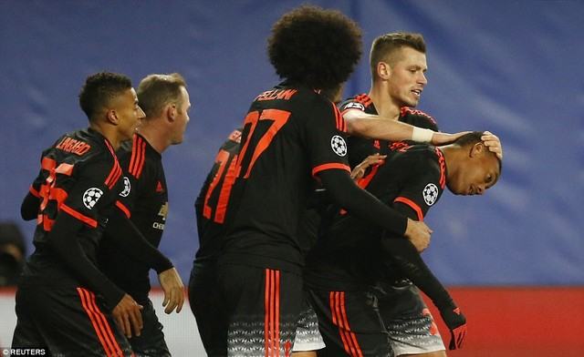 Martial giúp Man Utd chia điểm trên sân CSKA Moscow