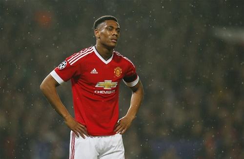 Martial “tụt hứng” là do Van Gaal