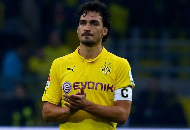 Mats Hummels bất ngờ tuyên bố rời Dortmund