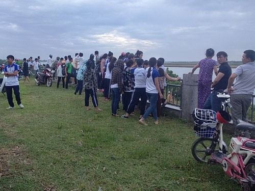 Phát hiện thi thể 2 nữ sinh y khoa trên sông Lam