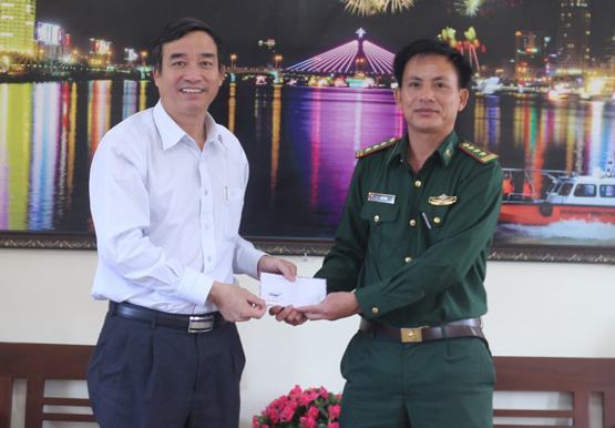 Khen thưởng đồn biên phòng bắt tội phạm ma túy