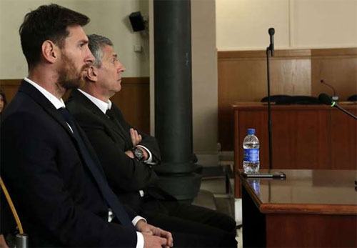 messi-doi-mat-nguy-co-ngoi-tu