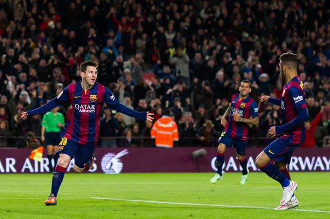 Messi lập hattrick, vượt mốc 400 bàn thắng cho Barcelona