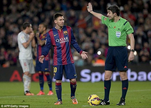 Messi nói gì về vụ sang Chelsea, mâu thuẫn với Enrique?