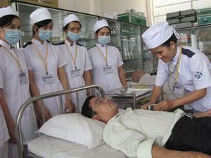 Mở lòng với trung cấp