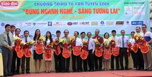 Mở màn “chiến dịch” định hướng tương lai