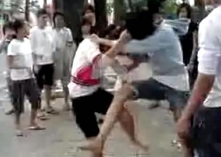 “Mổ xẻ” hiện tượng học sinh đánh nhau