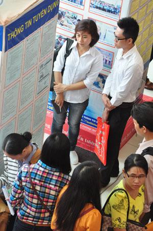 Mổ xẻ yếu kém giáo dục tại nghị trường