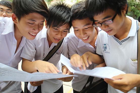 Làm câu nghị luận văn học thế nào?