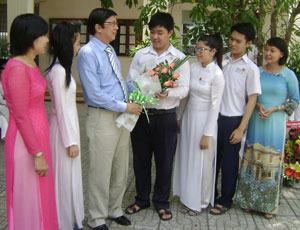 Một học sinh THPT được kết nạp vào Đảng