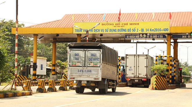 Trạm thu phí số 2 - QL14, đoạn qua H.Đồng Phú  /// Ảnh: Hoàng Giáp