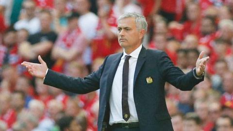 Mourinho chỉ trích bộ phận y tế M.U: Bình yên nào ở Old Trafford?
