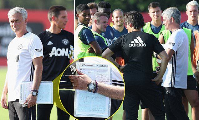 Mourinho để lộ đội hình MU chiến Dortmund