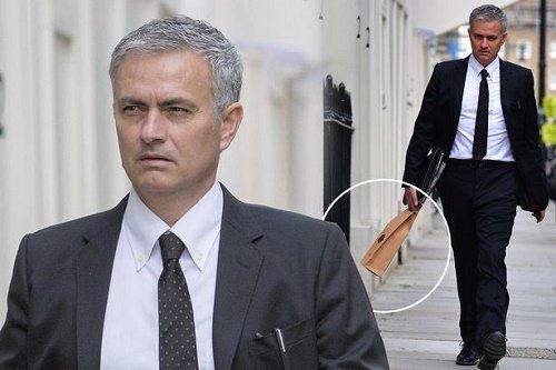Mourinho dùng MU để “trả thù” Chelsea