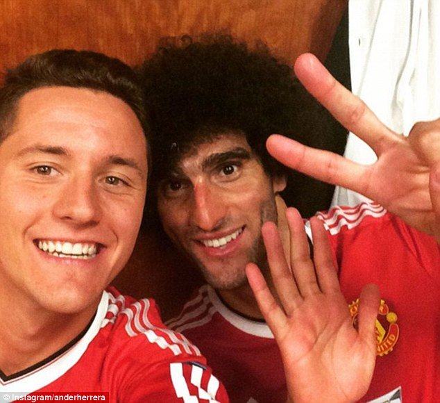 Mourinho quái chiêu, MU “chốt” ký mới Herrera, Fellaini