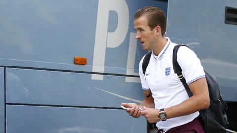 Mùa tới, có thể M.U có cặp tiền đạo của ĐT Anh: Rooney và Kane