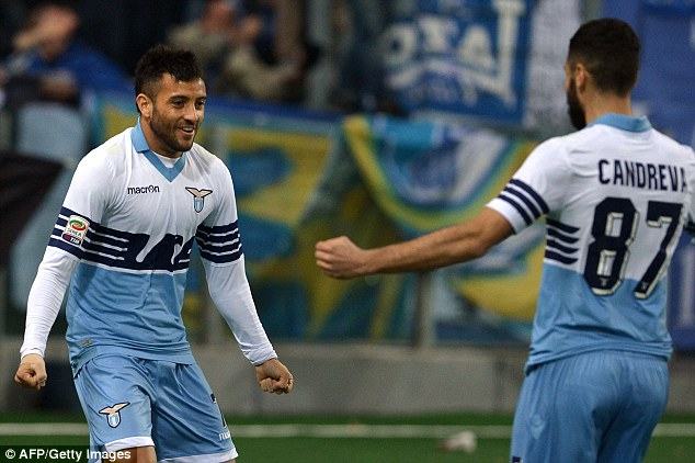 M.U cử sếp trưởng ‘xem giò’ Anderson và De Vrij