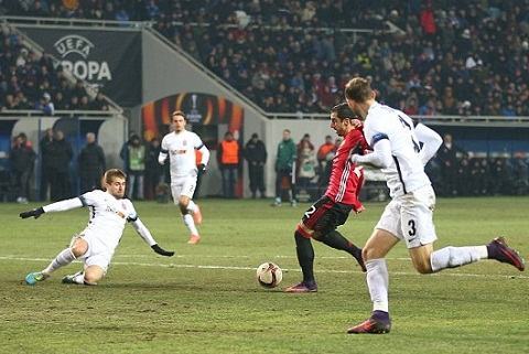 M.U đánh bại Zorya 2-0: Chiến thắng nhờ bộ tứ mã