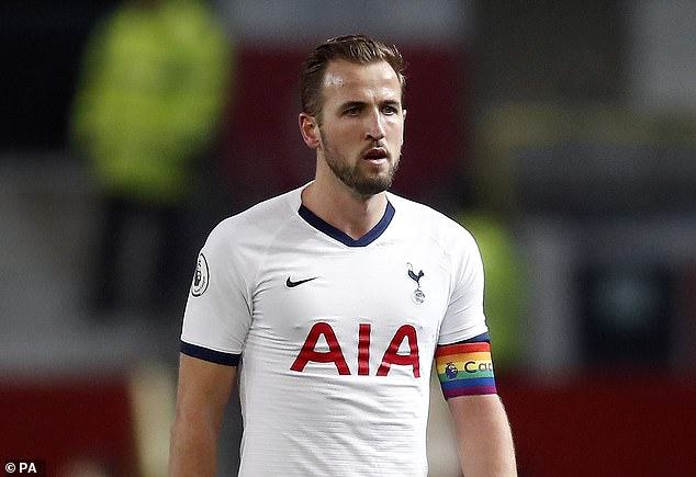 M.U quyết định “buông súng” với Harry Kane