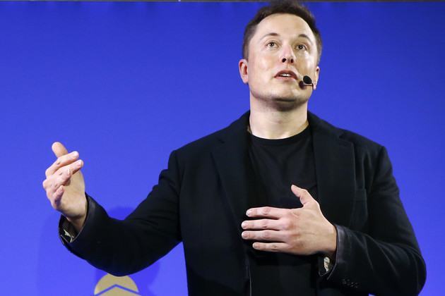 Mua lại Twitter: Tỉ phú Elon Musk “đầu hàng” trước khi quá muộn