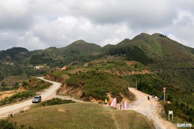 Mùa "quả tình" trên cao nguyên đá 