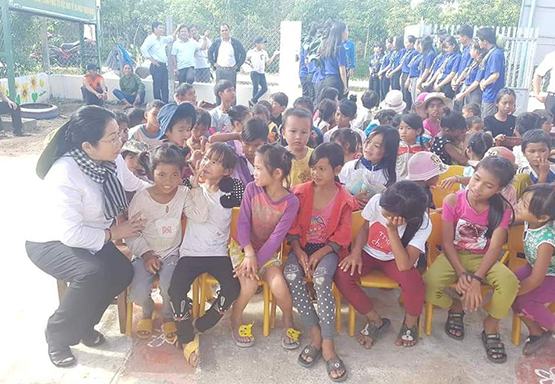 Lãnh đạo TP.HCM: Thăm chiến sĩ tình nguyện Mùa hè xanh tại Gia Lai