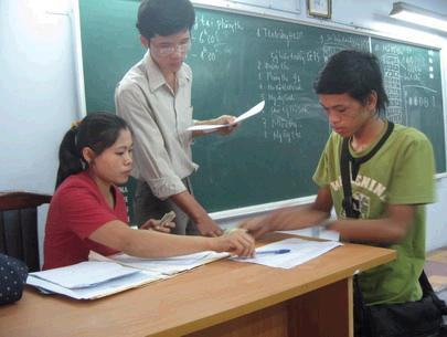 Muốn làm chuyên viên tư vấn tâm lý nên thi trường nào?