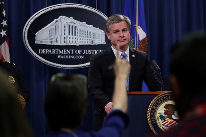 Giám đốc FBI Christopher Wray nói Trung Quốc là mối đe dọa về kinh tế và hạ tầng mạng lớn nhất đối với Mỹ /// Reuters