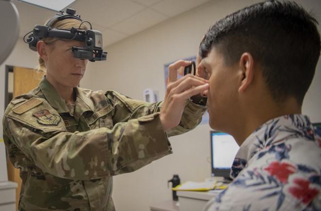 Mỹ dự kiến cắt giảm mạnh ngân sách y tế quân sự