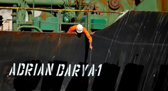 Mỹ ‘hối lộ’ thuyền trưởng tàu dầu Iran