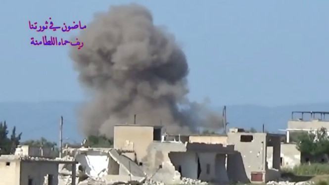 Mỹ không kích diệt xe tăng phe chính phủ Syria