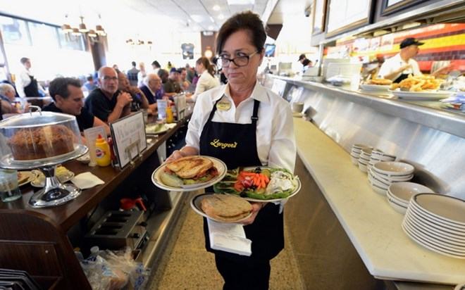 Mỹ nâng mức lương tối thiểu cho người lao động tại 21 bang