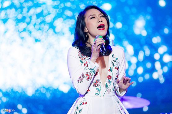 Vô tư hát bất chấp bản quyền