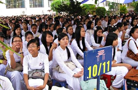 Năm 2016, khó đạt mục tiêu 100% HS học 2 buổi/ngày