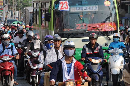 Nam bộ đầu tuần nắng nóng, cuối tuần mưa dông