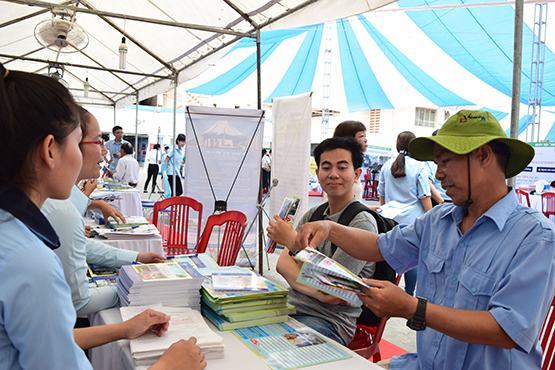 Thành lập Trường CĐ Bách khoa Nam Sài Gòn