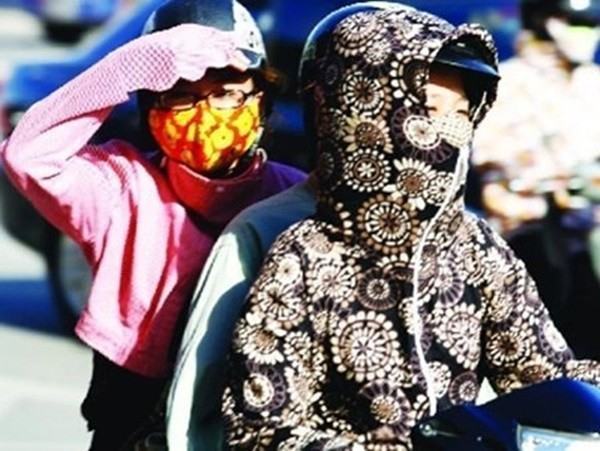 Nắng nóng 3 miền, nhiệt độ cao nhất 39°C