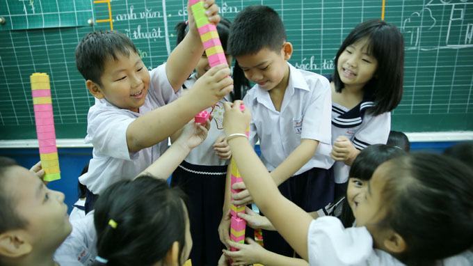 Náo nhiệt ngày tựu trường sau tết