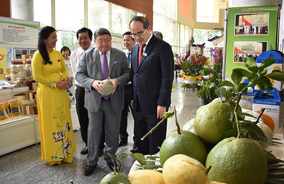 Phát triển nông nghiệp đô thị hiện đại, bền vững