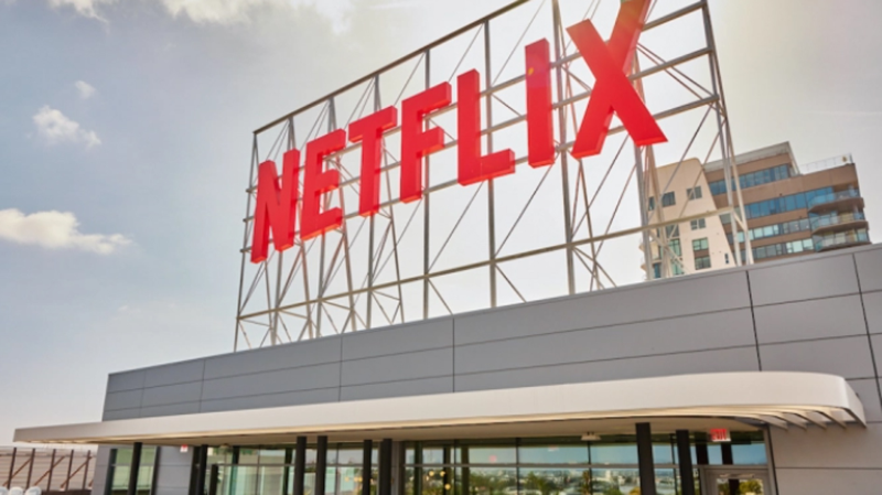 Netflix sa thải gần 500 nhân viên trong thời khủng hoảng