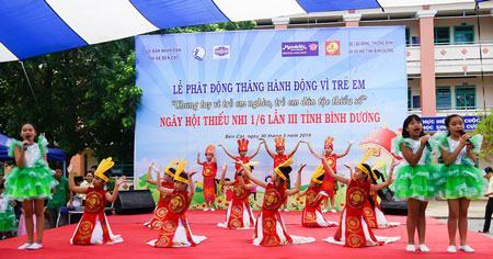 Tân Hiệp Phát mang niềm vui đến hàng trăm trẻ em nhân Ngày quốc tế thiếu nhi năm 2019