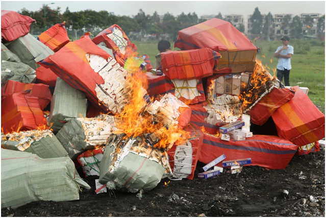 Quản lý thị trường đẩy mạnh truy quét thuốc lá lậu