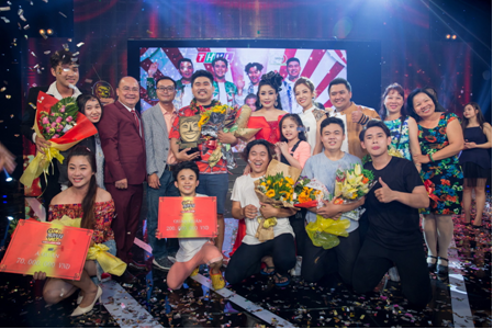 Nhóm Khủng Long tí hon giành Quán quân Cười Xuyên Việt – Tiếu lâm hội mùa 2