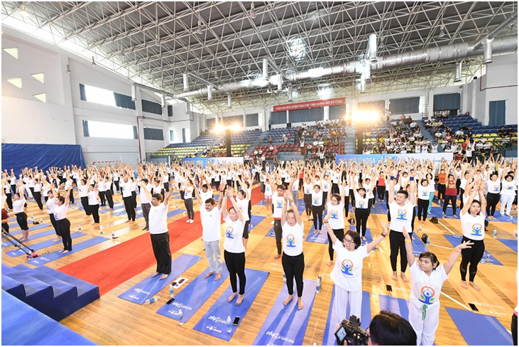 1.000 người dân TP. Hồ Chí Minh tham gia đồng diễn hưởng ứng Ngày Quốc tế Yoga