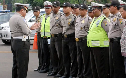 Indonesia buộc cảnh sát béo phì giảm cân khẩn cấp