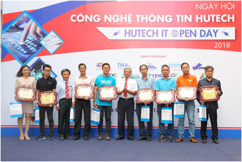 “HUTECH IT Open Day” – sàn giao dịch việc làm của sinh viên thời công nghệ 4.0