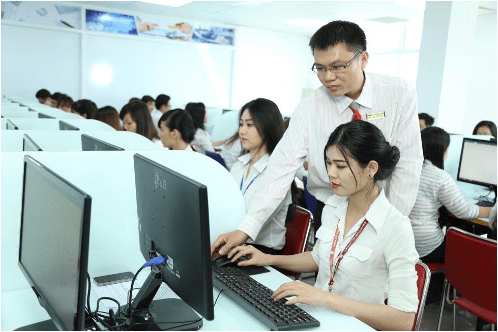 HUTECH nhận hồ sơ Liên thông Đại học đến 15/5