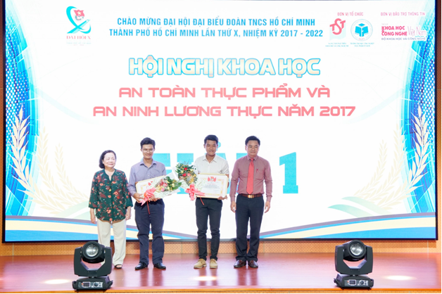 Sinh viên HUTECH giành giải nhất về An toàn thực phẩm và An ninh lương thực