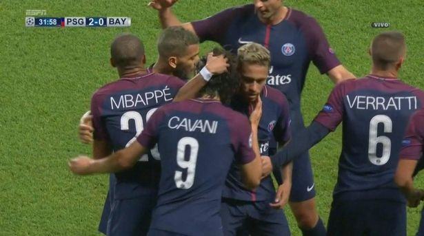 Neymar và Cavani đã làm lành với nhau?